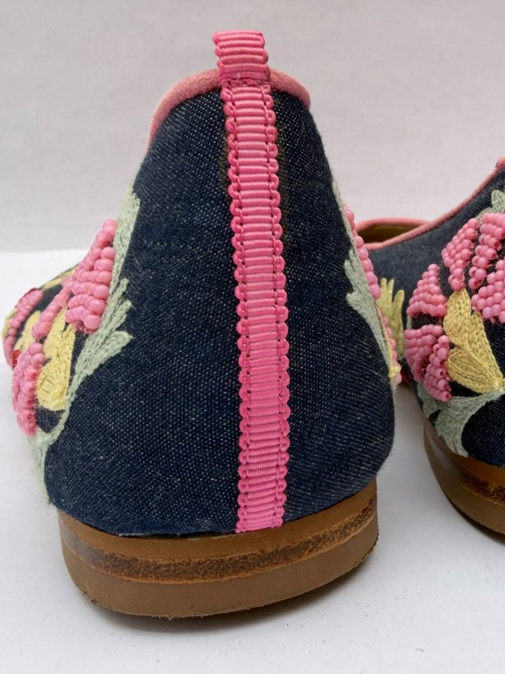 Boden Beaded Embroidered Denim Pointed Toe Flats EU 39 US 8.5 Floral Blue Pink - Picture 5 of 8